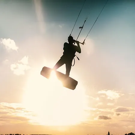 Kite Baza